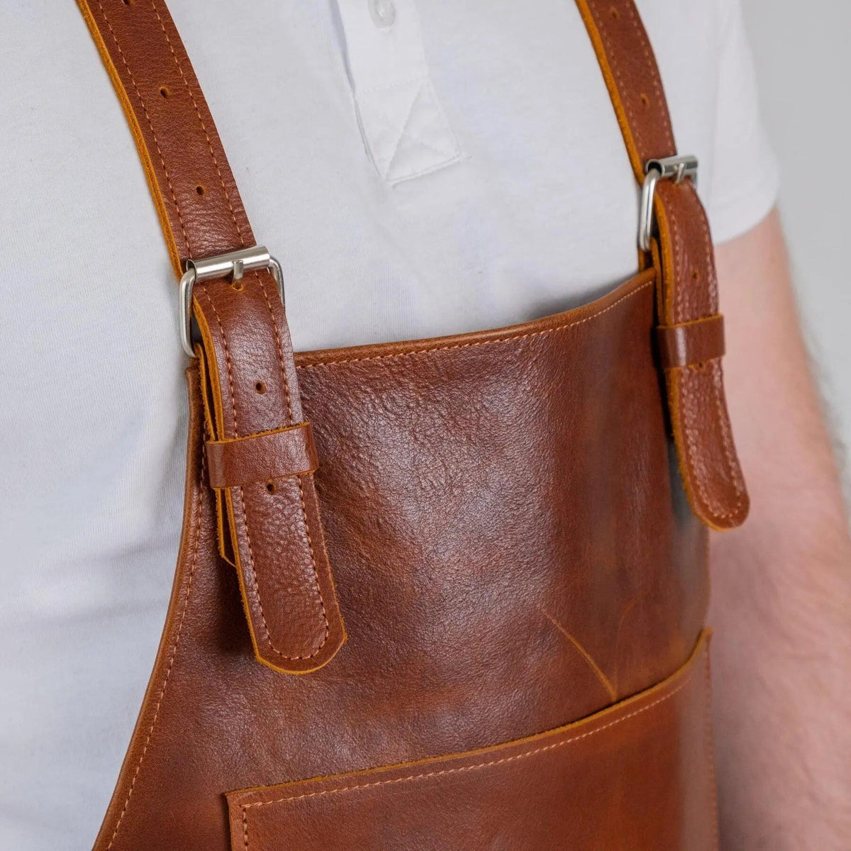 Pikore Premium Full-Grain Leather Barber Apron