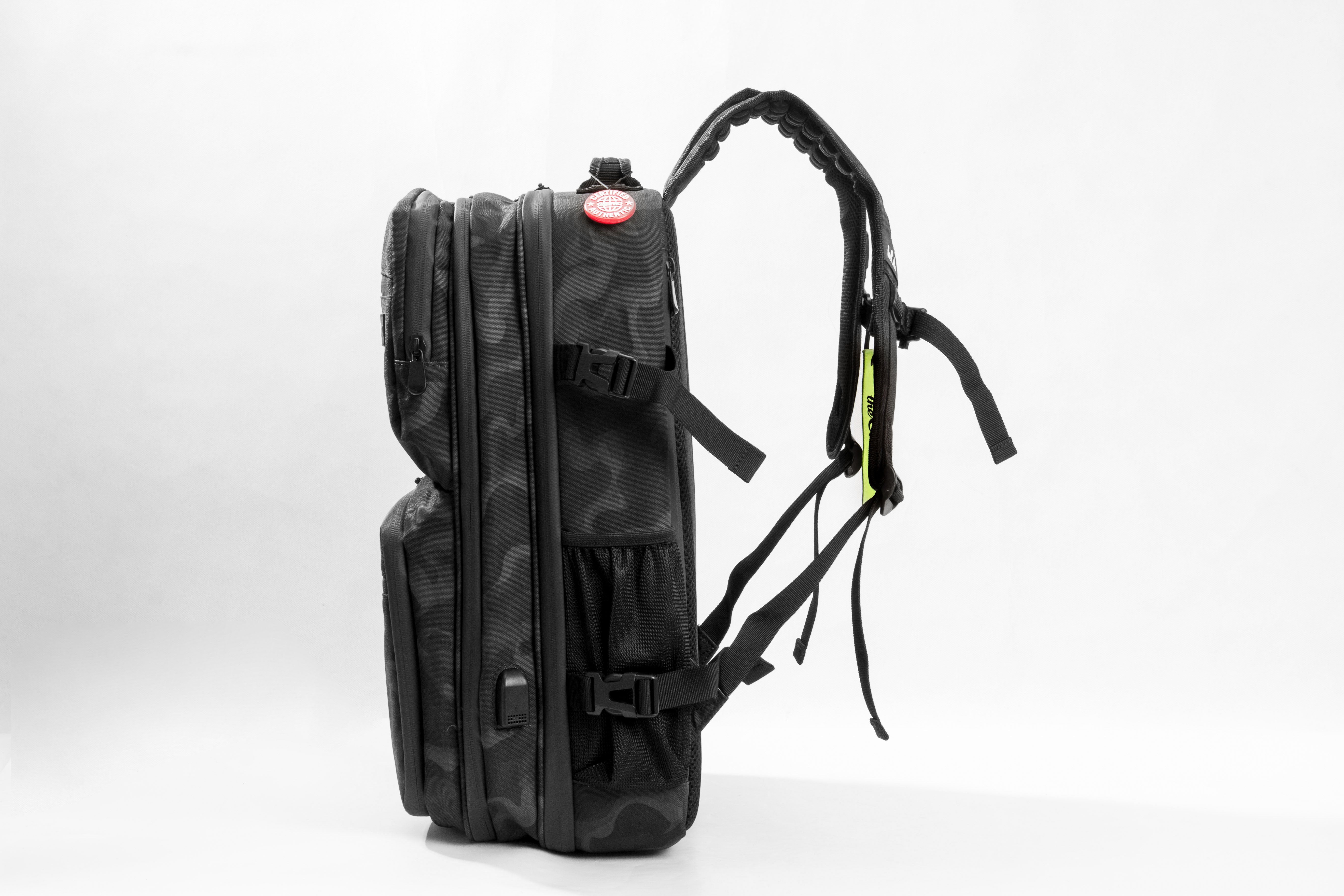 Full Size Mobile Station – theCut Signature Edition