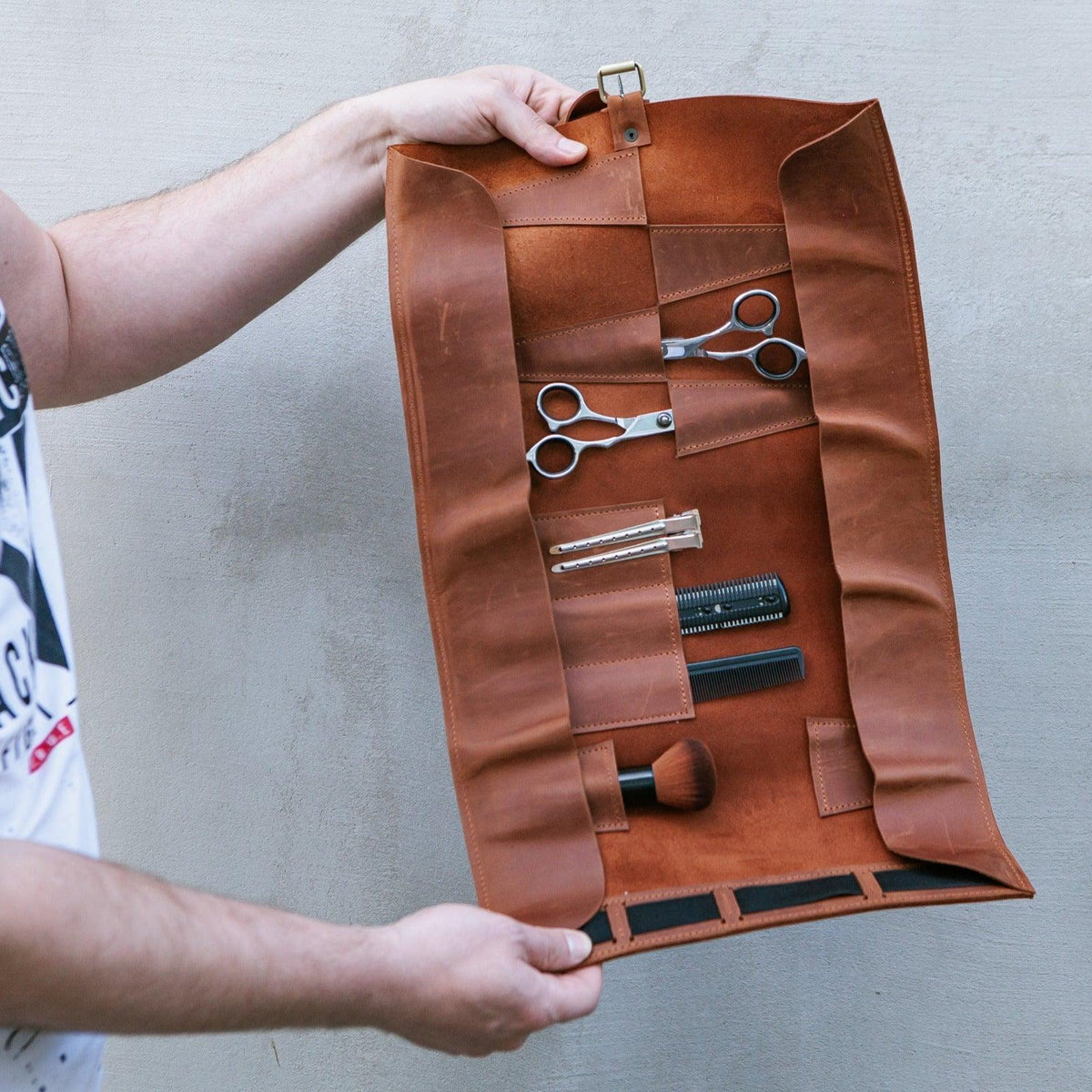 Pikore Leather Shear Roll