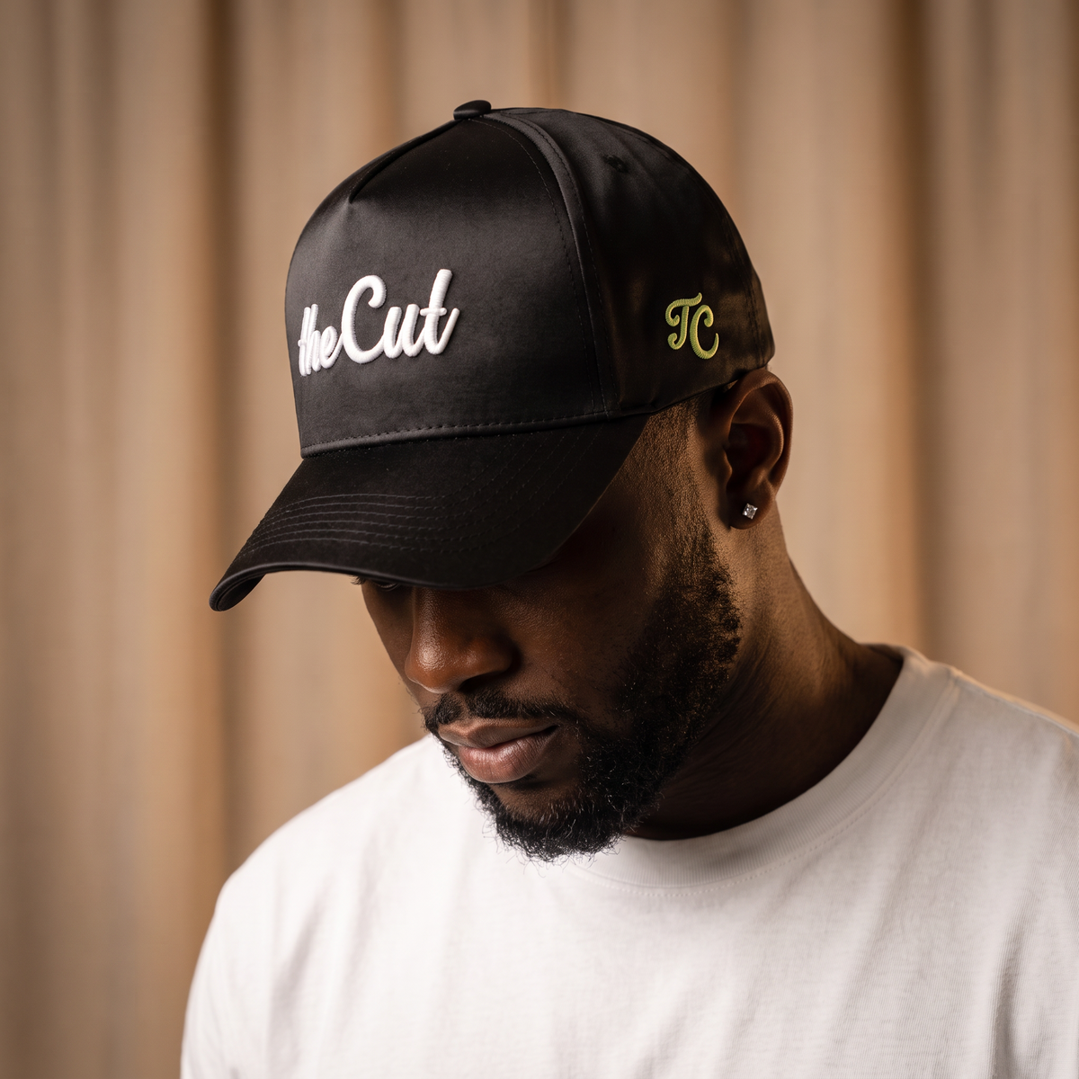theCut Snapback Hat - Satin Black