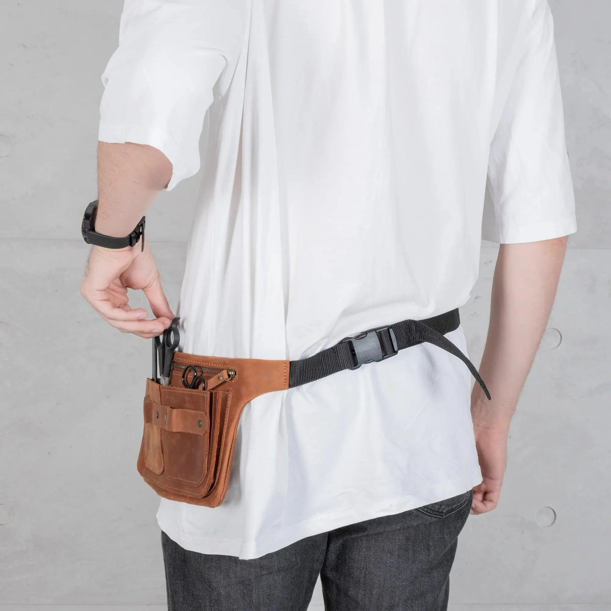 Pikore Leather Barber Waist Bag