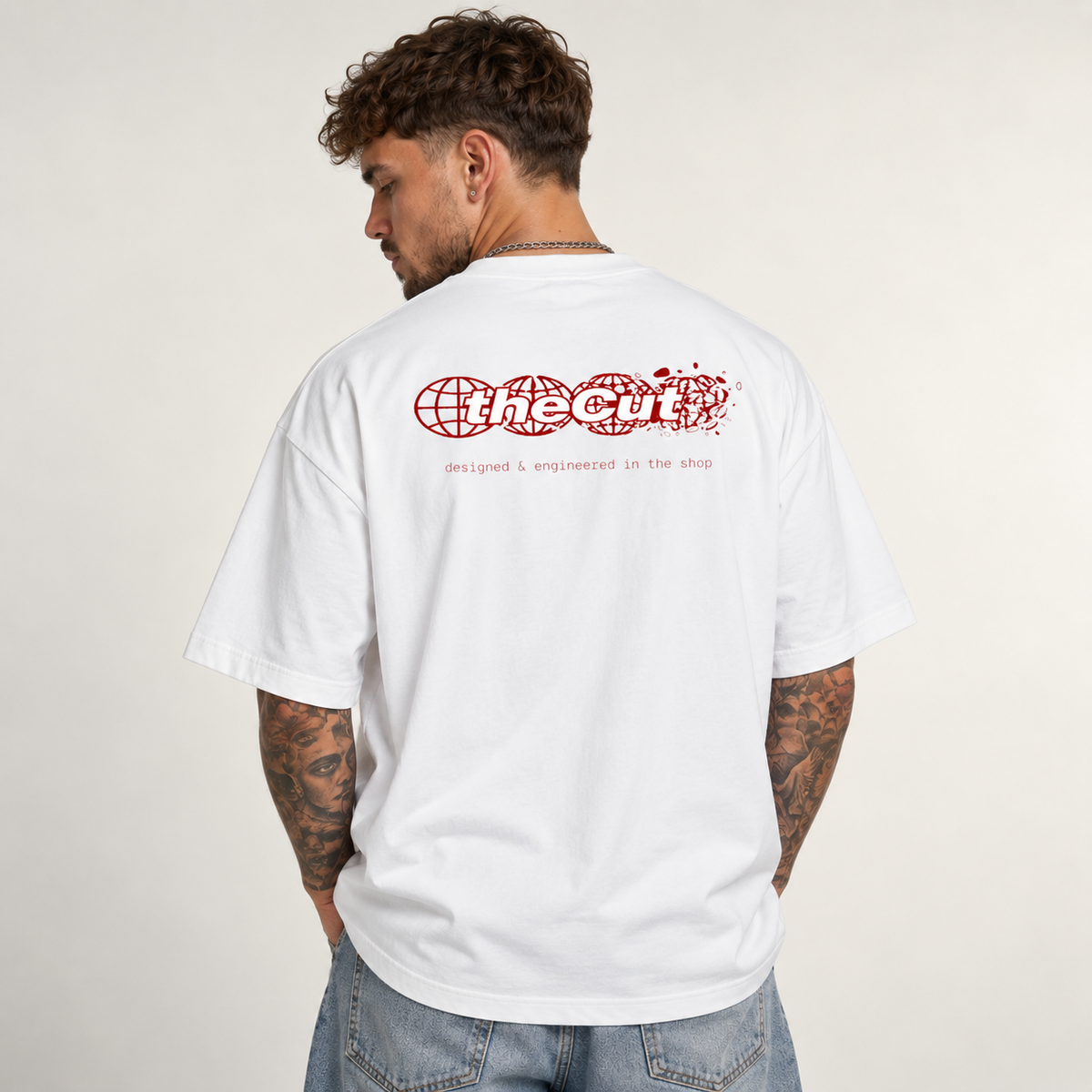theCut Globe Tee - White/Red